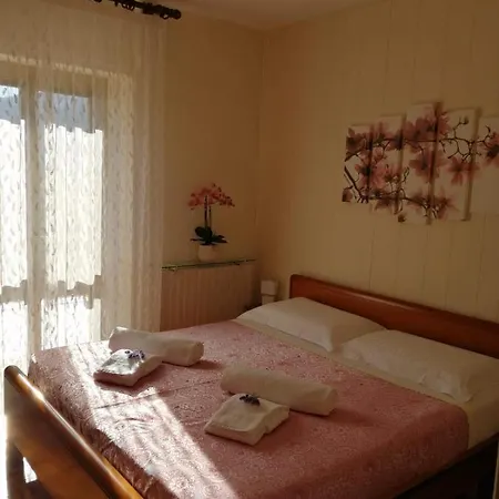 Casa Vacanze Maricò Appartamento *